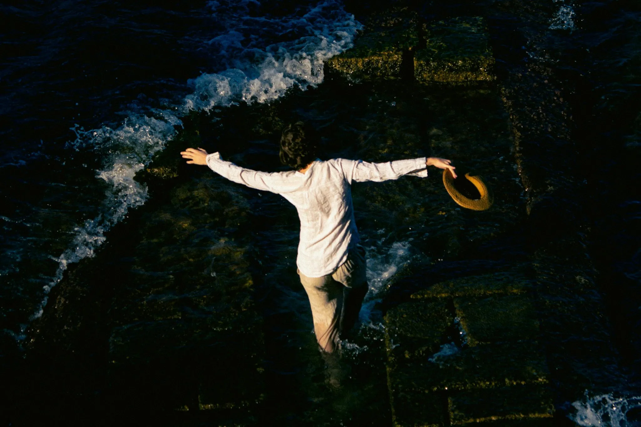 FmpHhslAGZkOqf5_Xe8VN0yEtkf2