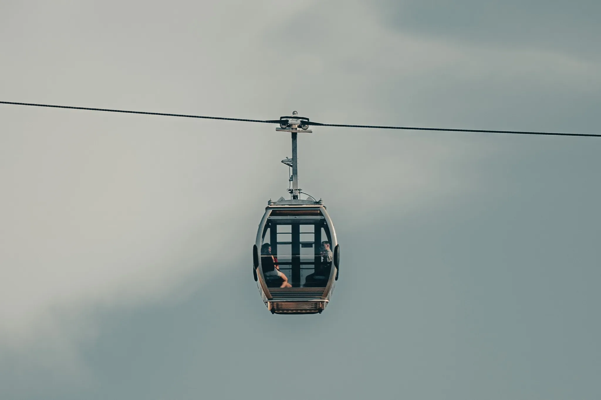 Fg7oae4s1Q4j5iJ-E9-VuZoiKSxG