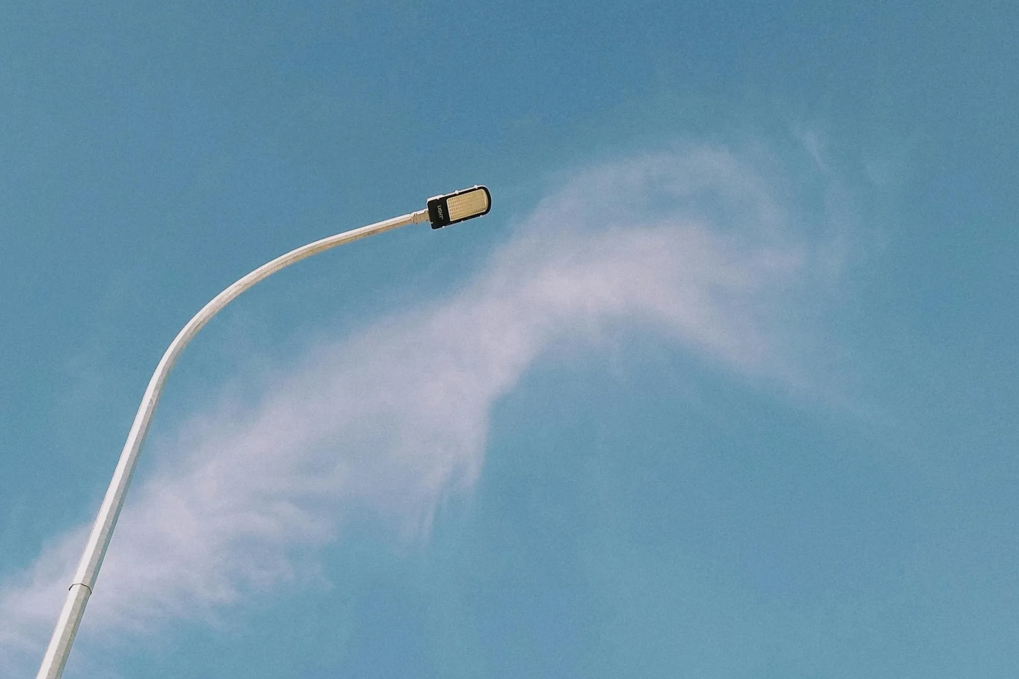 FtOqVs4puIELFSFS8sAMSKUwHjyM