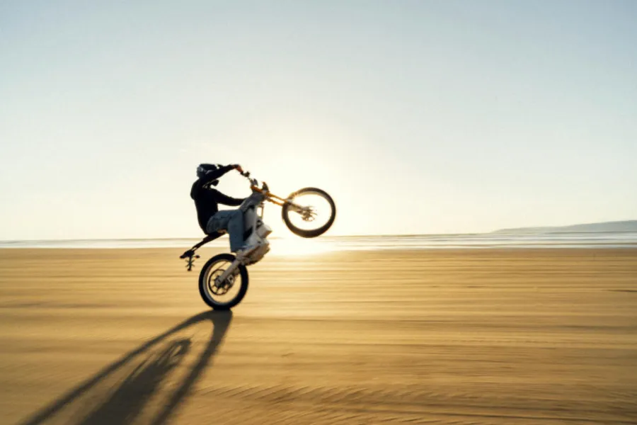 FqF41mYB-6OWlIomd4b0PR1B8Kad