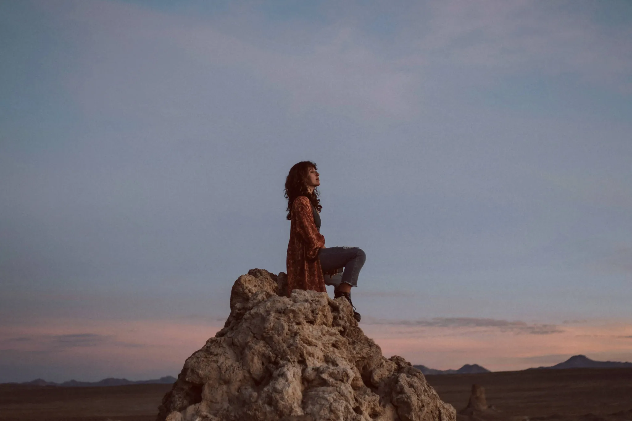 FnuX49XU34RovDOBzcwg2SBnF1vA