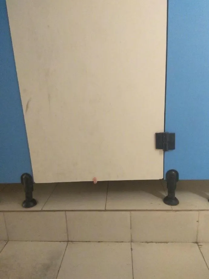 21ae202efc35c9a3d1cecdd9316a771a